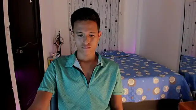 alessandro wizard online show from February 13, 2:23 am