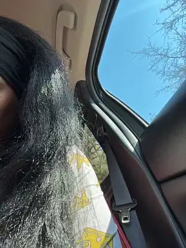 butterflybootyy online show from March 21, 3:48 pm