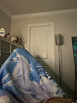 butterflybootyy online show from March 31, 7:42 am