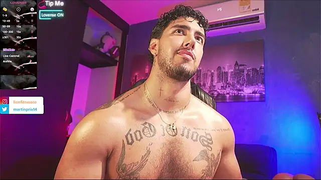 JACOB MARTINS online show from January 10, 8:54 pm