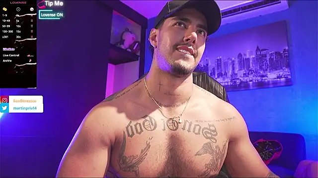 JACOB MARTINS online show from February 12, 8:26 pm