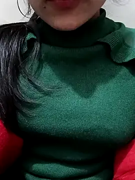 Snapshot of Riyu_05 chatting on December 15, 10:28 am Riyu 05 online show from December 15, 10:28 am