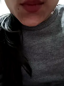 Snapshot of Riyu_05 chatting on December 21, 10:39 am Riyu 05 online show from December 21, 10:39 am