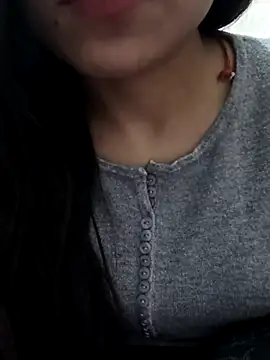 Snapshot of Riyu_05 chatting on January 6, 12:02 pm Riyu 05 online show from January 6, 12:02 pm