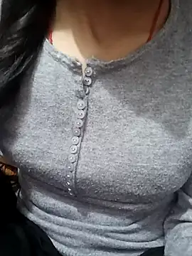 Snapshot of Riyu_05 chatting on February 3, 10:03 am Riyu 05 online show from February 3, 10:03 am