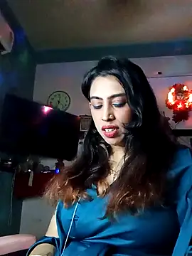 Lavender22 online show from October 17, 6:32 pm