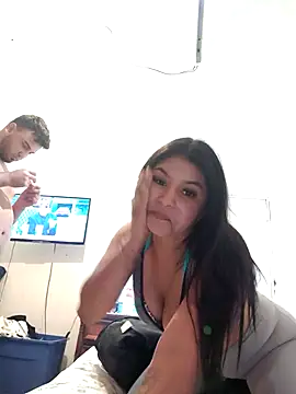 Snapshot of SINUECASTILLO chatting on December 11, 9:52 am SINUECASTILLO online show from December 11, 9:52 am