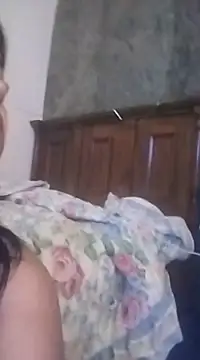 Snapshot of SINUECASTILLO chatting on December 17, 10:55 am SINUECASTILLO online show from December 17, 10:55 am