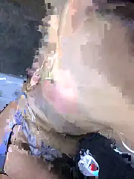 Snapshot of SINUECASTILLO chatting on March 7, 12:58 am SINUECASTILLO online show from March 7, 12:58 am