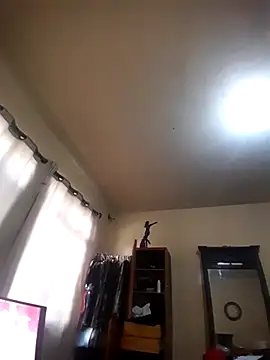 Snapshot of SINUECASTILLO chatting on October 4, 8:51 pm SINUECASTILLO online show from October 4, 8:51 pm