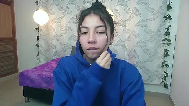 Mya paris online show from January 27, 7:03 am