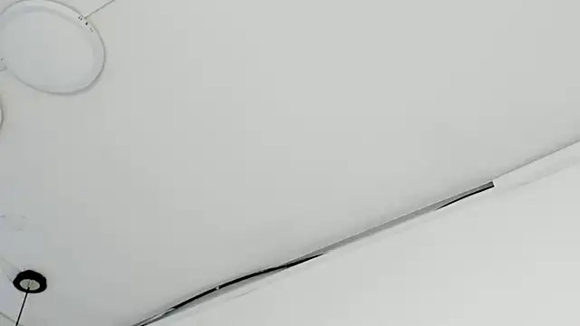 Snapshot of melody_suarez chatting on February 26, 10:53 pm melody suarez online show from February 26, 10:53 pm