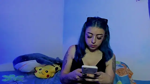 Snapshot of turolita_ chatting on February 28, 6:52 pm turolita online show from February 28, 6:52 pm