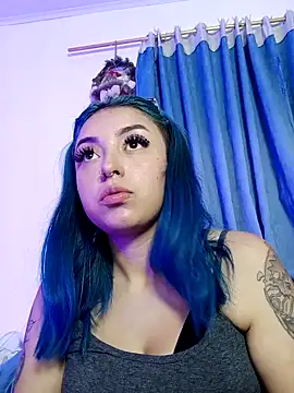 Snapshot of turolita_ chatting on March 5, 9:48 pm turolita online show from March 5, 9:48 pm