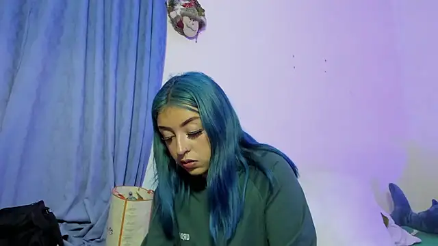 Snapshot of turolita_ chatting on March 10, 6:01 pm turolita online show from March 10, 6:01 pm