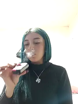 Snapshot of turolita_ chatting on February 12, 4:18 am turolita online show from February 12, 4:18 am