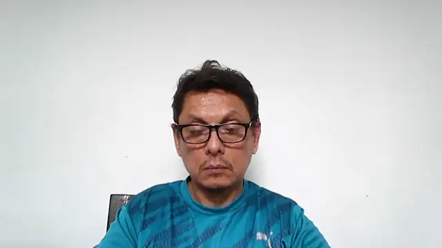 Snapshot of MarcusKelvin chatting on April 27, 3:32 pm MarcusKelvin online show from April 27, 3:32 pm