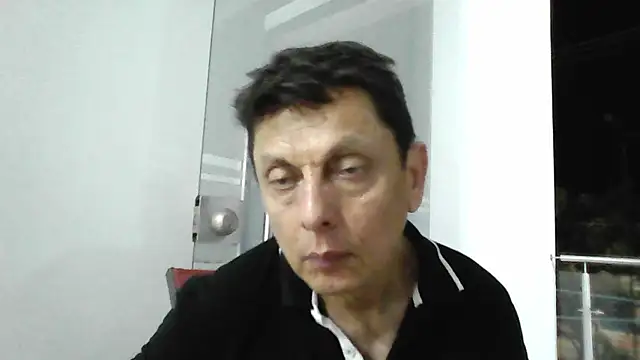 Snapshot of MarcusKelvin chatting on June 12, 2:32 am MarcusKelvin online show from June 12, 2:32 am