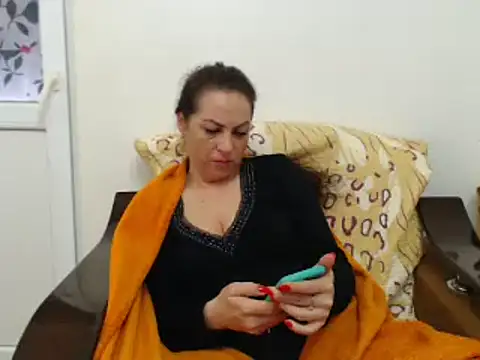 MissElla online show from March 20, 4:40 am