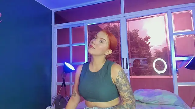 MelaniieRoux online show from March 30, 7:48 pm