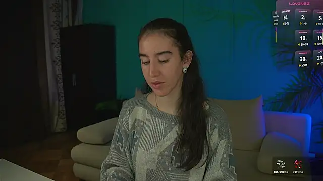 Snapshot of Belle_Via chatting on May 18, 2:45 pm Belle Via online show from May 18, 2:45 pm