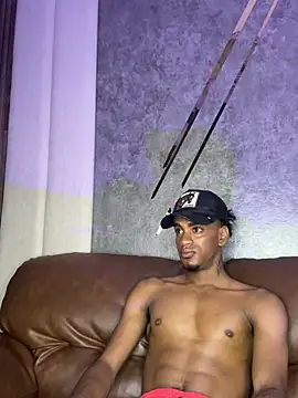 AaronCruz  online show from March 14, 8:28 pm