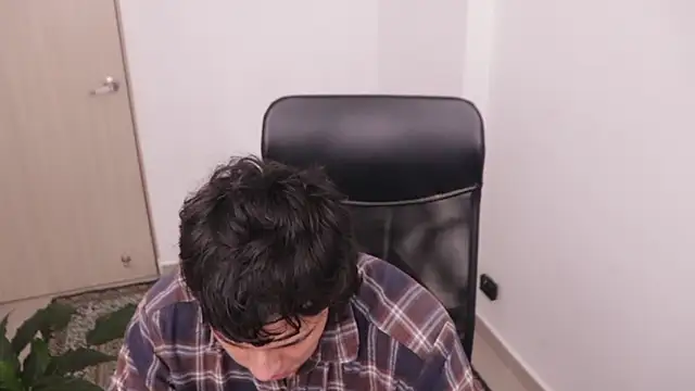 Tony Hoffa online show from February 25, 8:40 pm