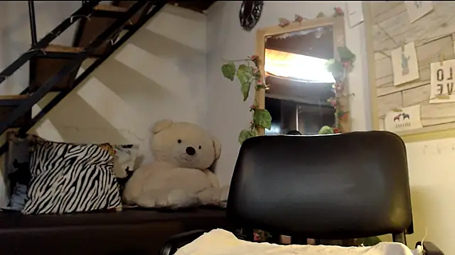 luna sky83 online show from February 25, 5:41 am