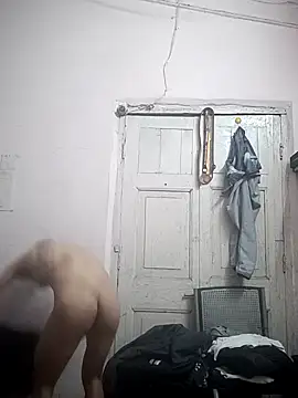 Snapshot of nskgenz chatting on March 16, 9:27 am nskgenz online show from March 16, 9:27 am