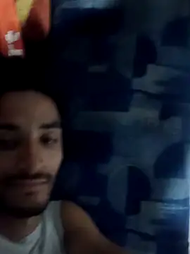 Snapshot of nskgenz chatting on September 28, 7:41 pm nskgenz online show from September 28, 7:41 pm