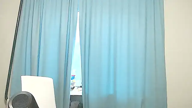 Snapshot of Simbo_cool chatting on May 15, 11:01 pm Simbo cool online show from May 15, 11:01 pm
