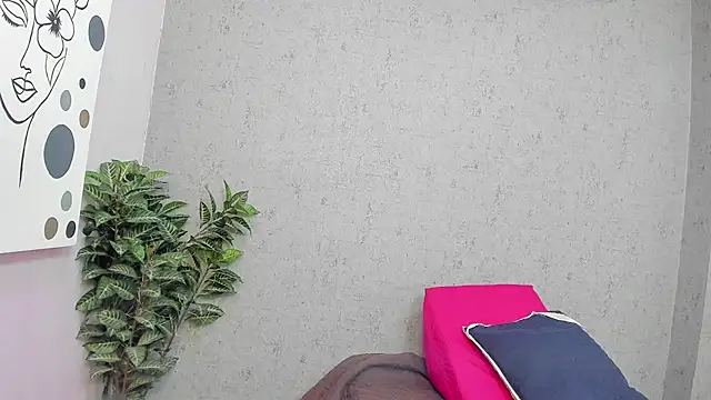 Tiffany mendez online show from February 18, 12:01 pm