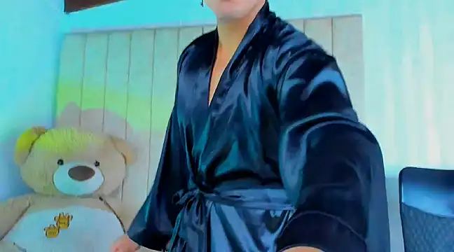 Snapshot of Muichiro_tokito1 chatting on February 7, 3:45 am Muichiro tokito1 online show from February 7, 3:45 am