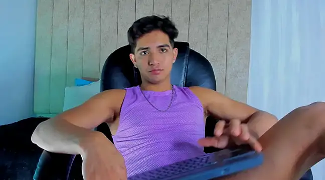 Snapshot of Muichiro_tokito1 chatting on February 21, 3:56 am Muichiro tokito1 online show from February 21, 3:56 am