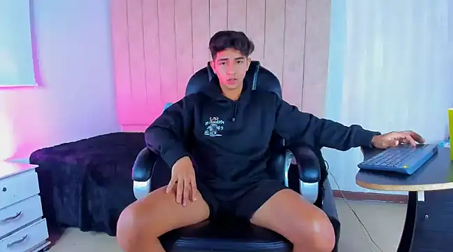 Snapshot of Muichiro_tokito1 chatting on March 14, 3:15 am Muichiro tokito1 online show from March 14, 3:15 am