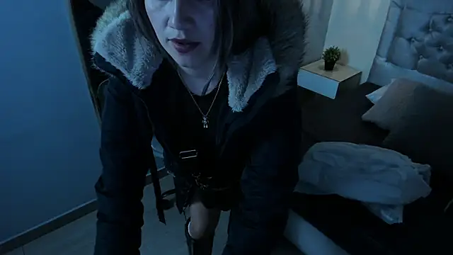 escarleth   online show from February 25, 11:42 am