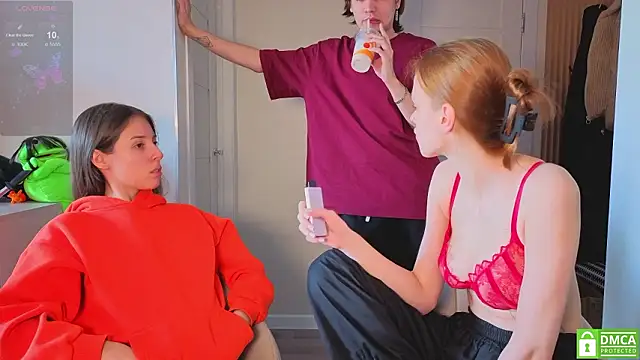 fcjuicy pussy online show from March 11, 8:31 am