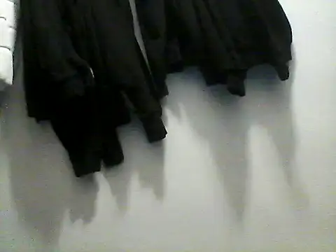 Snapshot of lilbishmiss chatting on January 24, 9:28 am lilbishmiss online show from January 24, 9:28 am