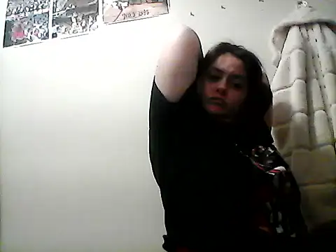 Snapshot of lilbishmiss chatting on January 25, 2:14 pm lilbishmiss online show from January 25, 2:14 pm