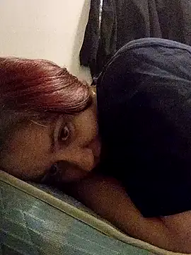 Snapshot of lilbishmiss chatting on January 27, 1:09 pm lilbishmiss online show from January 27, 1:09 pm