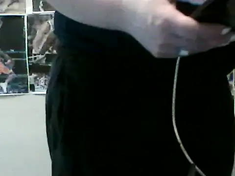 Snapshot of lilbishmiss chatting on March 3, 10:42 pm lilbishmiss online show from March 3, 10:42 pm