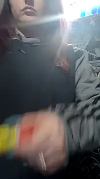 lilbishmiss online show from December 17, 6:41 am