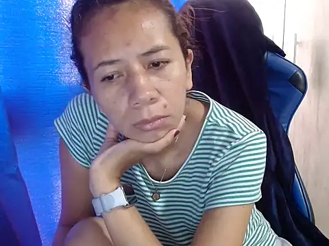Snapshot of Erotic_latina chatting on March 12, 12:26 pm Erotic latina online show from March 12, 12:26 pm