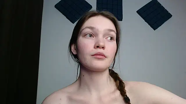 Snapshot of stellapayne1 chatting on February 25, 10:07 pm stellapayne1 online show from February 25, 10:07 pm