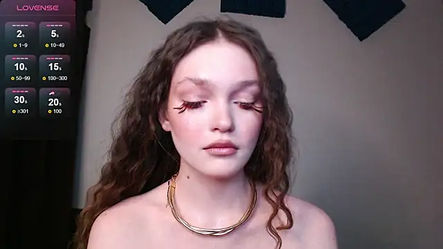 Snapshot of stellapayne1 chatting on March 22, 7:20 pm stellapayne1 online show from March 22, 7:20 pm