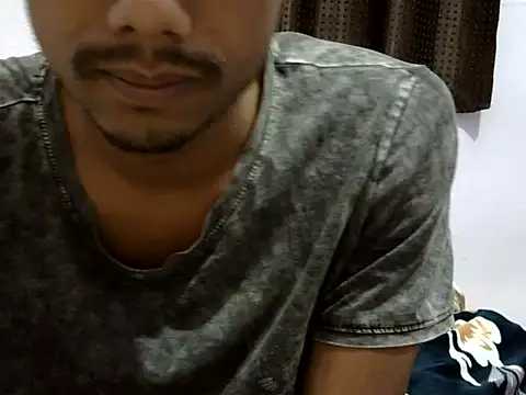 Fb 2003 online show from December 4, 1:09 pm