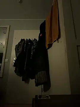 pillepallex84x online show from March 4, 3:23 am