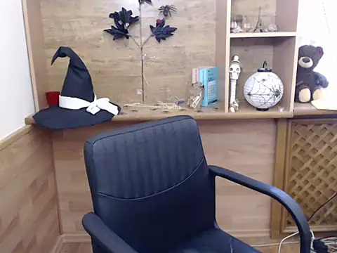 DaniellaKiss online show from November 23, 9:09 am