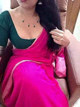 Snapshot of Roja-Telugu777 chatting on June 8, 4:24 am Roja-Telugu777 online show from June 8, 4:24 am