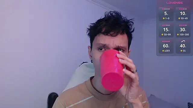 bryamado69 online show from March 14, 6:41 am